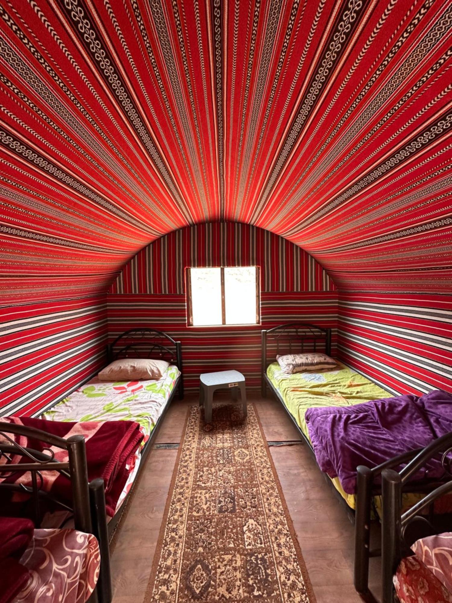 Appartement Sunset Dreams Camp à Wadi Rum Extérieur photo